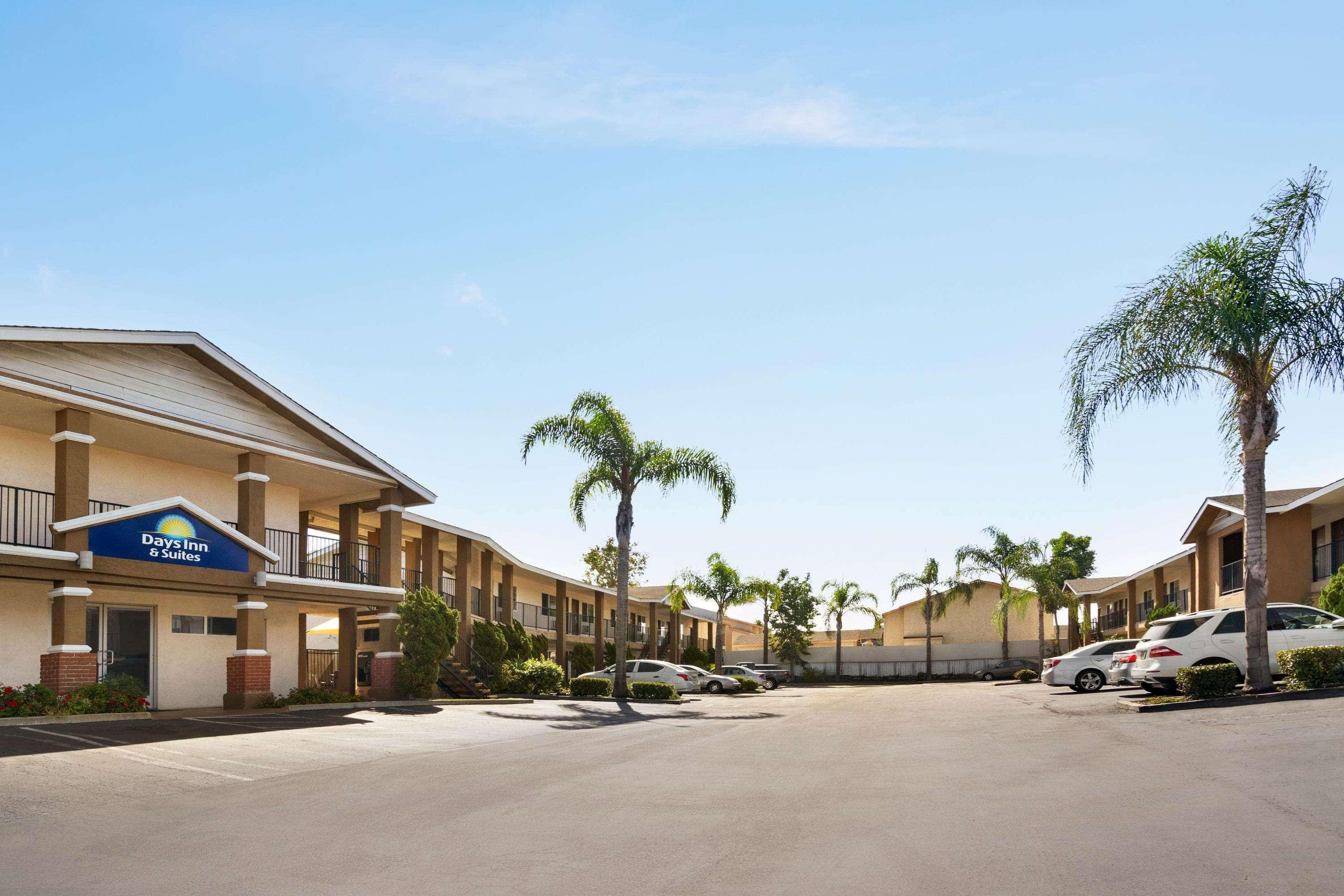 Days Inn & Suites Sdsu - La Mesa - San Diego Εξωτερικό φωτογραφία